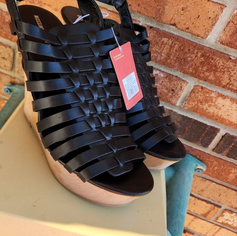 Mossimo Wedge Sandal - Picture 3 of 8